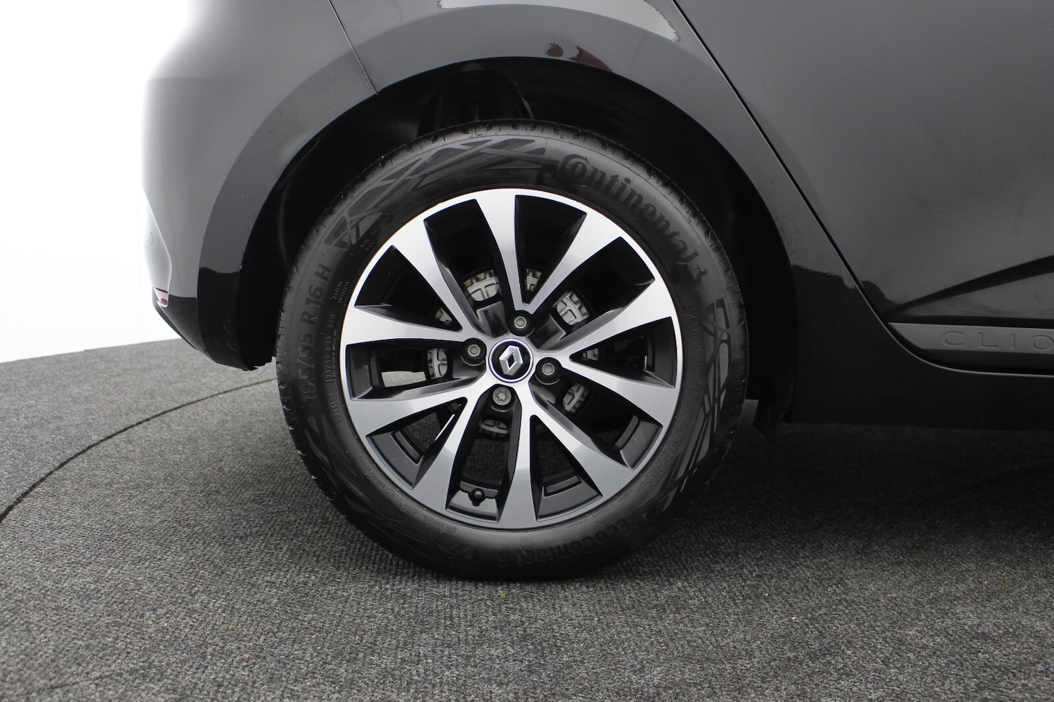 Used Renault Clio 2023 for sale - 76479644: Photo 38