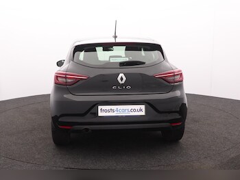 Used Renault Clio 2023 for sale - 76479644: Photo