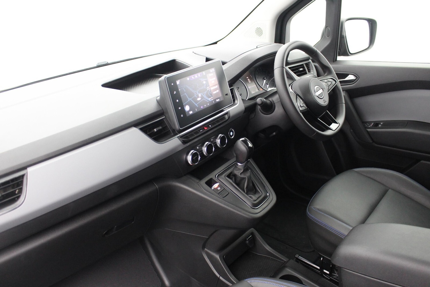 Used Nissan Other 2024 for sale - 75992800: Photo 11