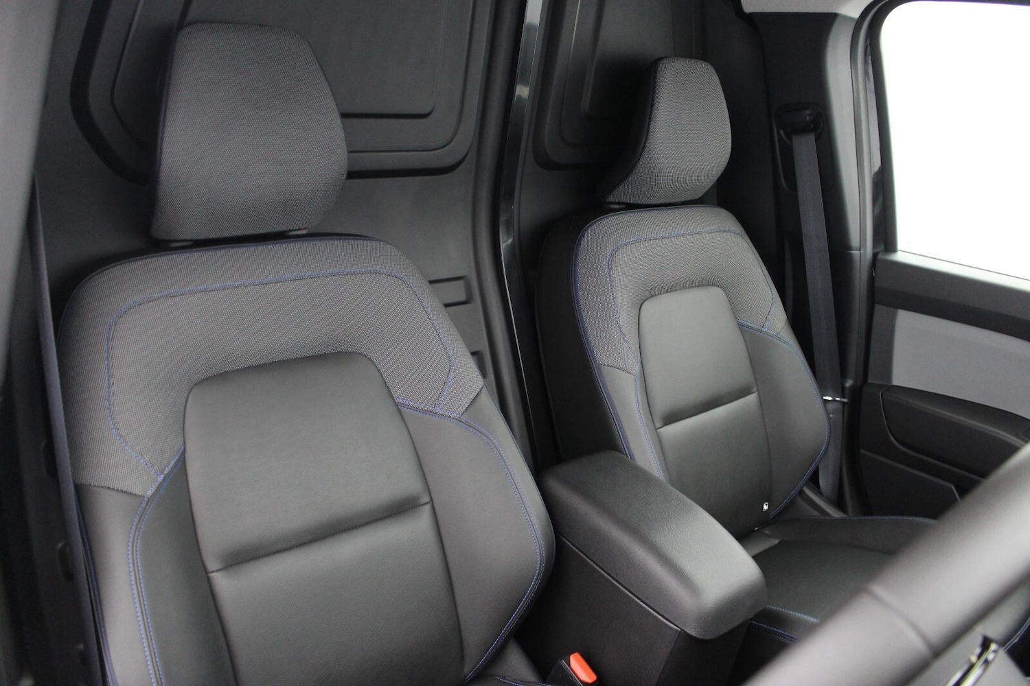 Used Nissan Other 2024 for sale - 75992800: Photo 13