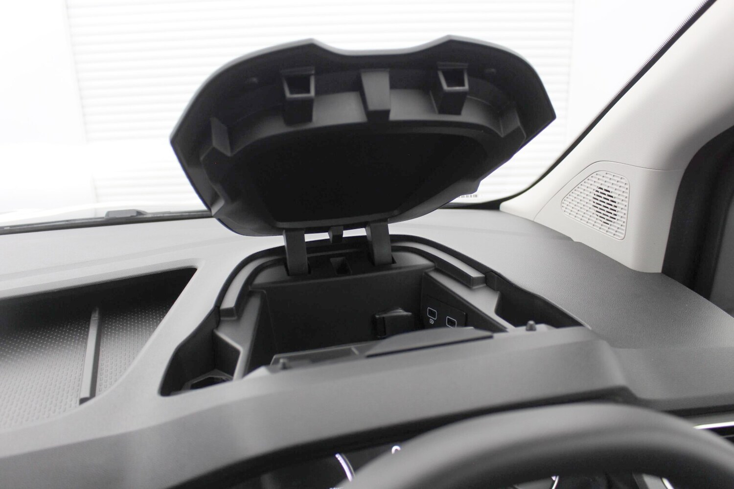Used Nissan Other 2024 for sale - 75992800: Photo 40