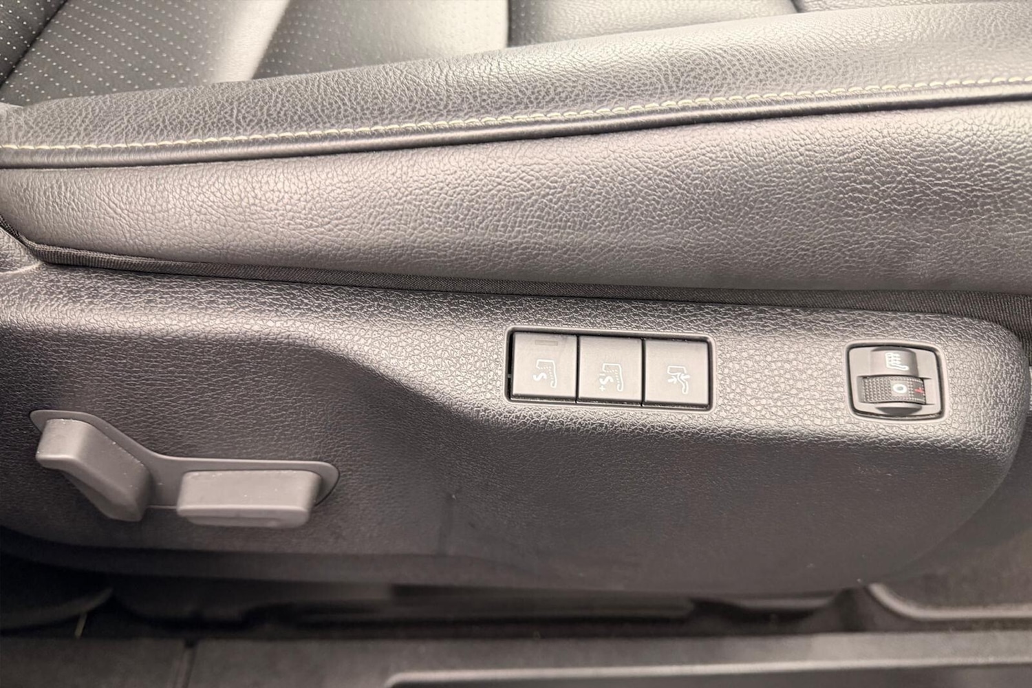 Used Peugeot Traveller 2024 for sale - 76861765: Photo 29