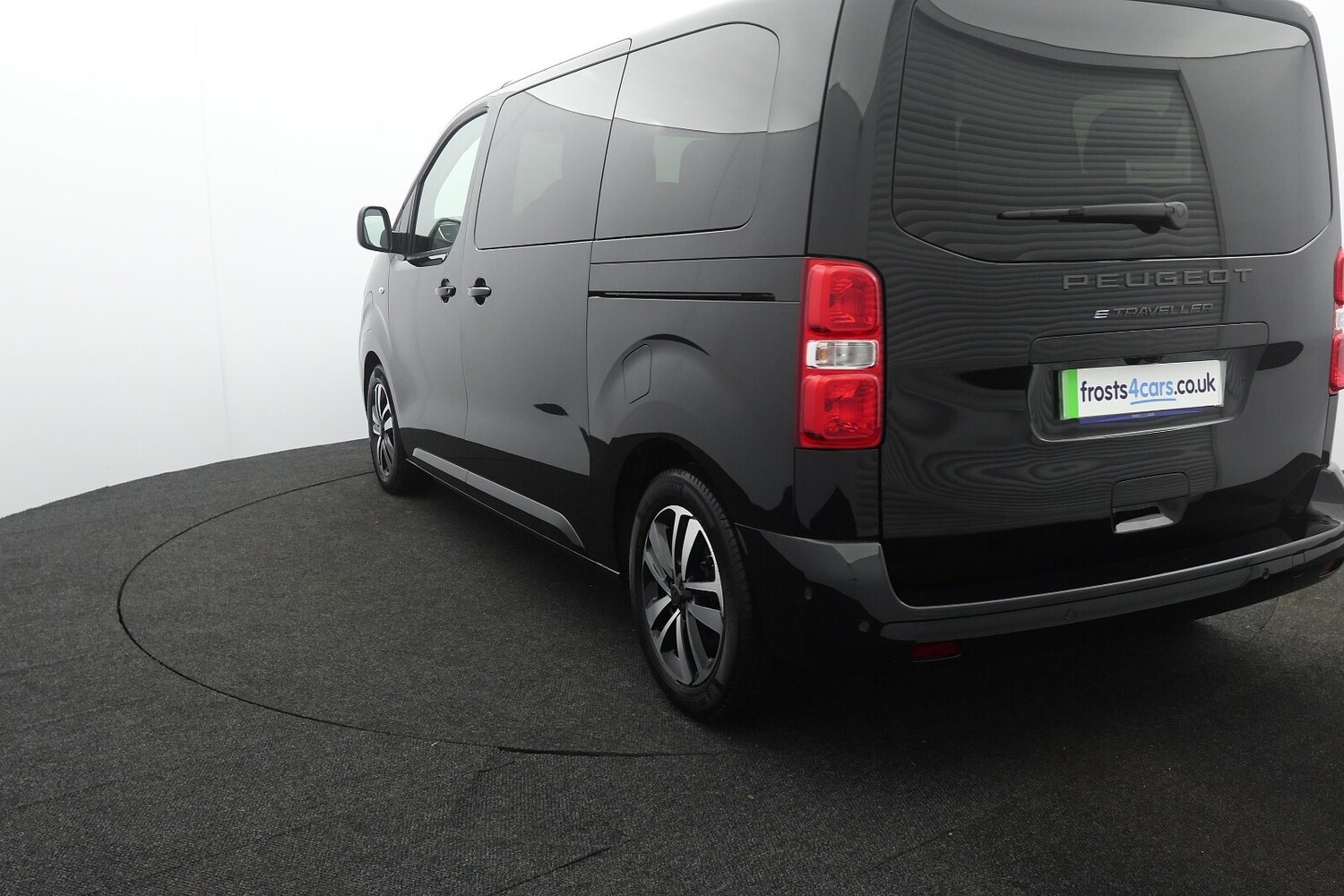 Used Peugeot Traveller 2024 for sale - 76861765: Photo 43