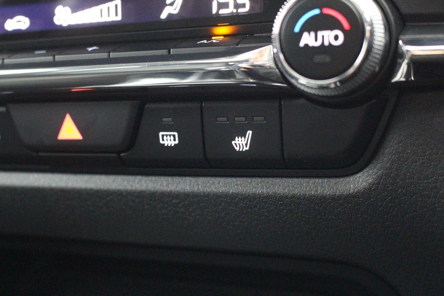 Used Mazda CX-30 2021 for sale - 76172392: Photo 19