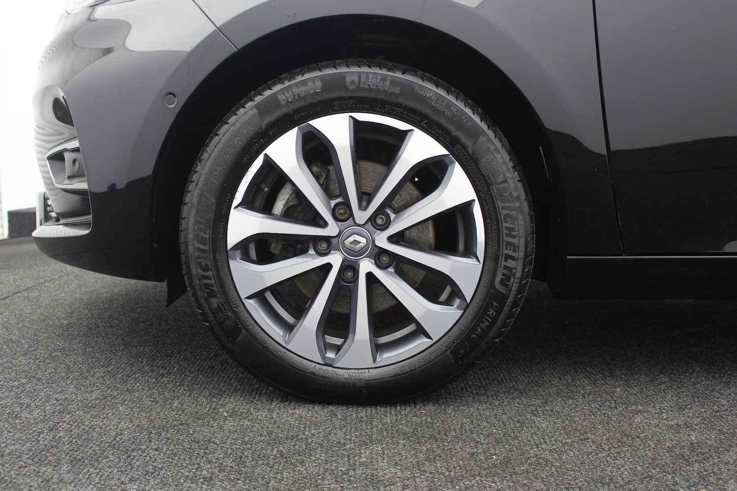 Used Renault Zoe 2022 for sale - 76954198: Photo 35