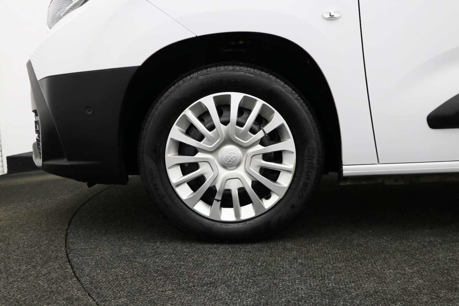 Used Toyota ProAce 2025 for sale - 77988407: Photo 45