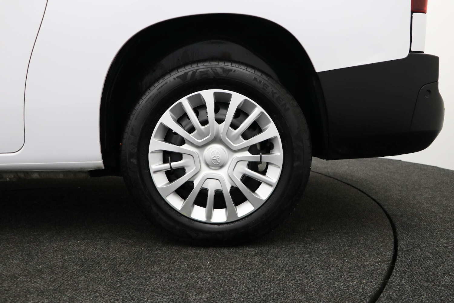 Used Toyota ProAce 2025 for sale - 77988407: Photo 46