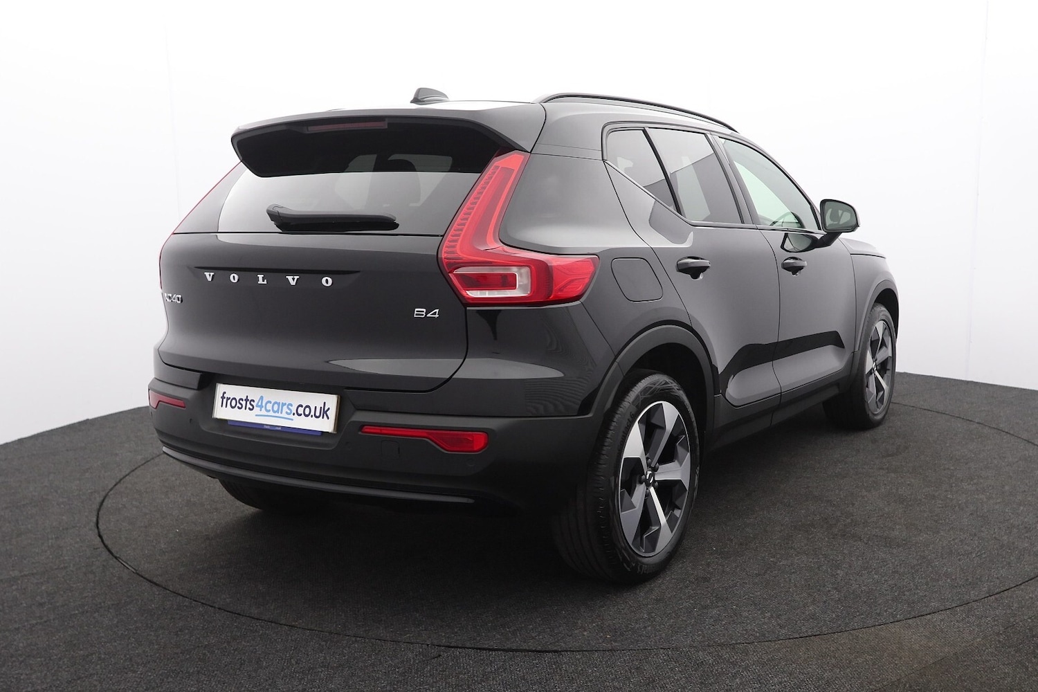 Used Volvo XC40 2024 for sale - 77965069: Photo 3