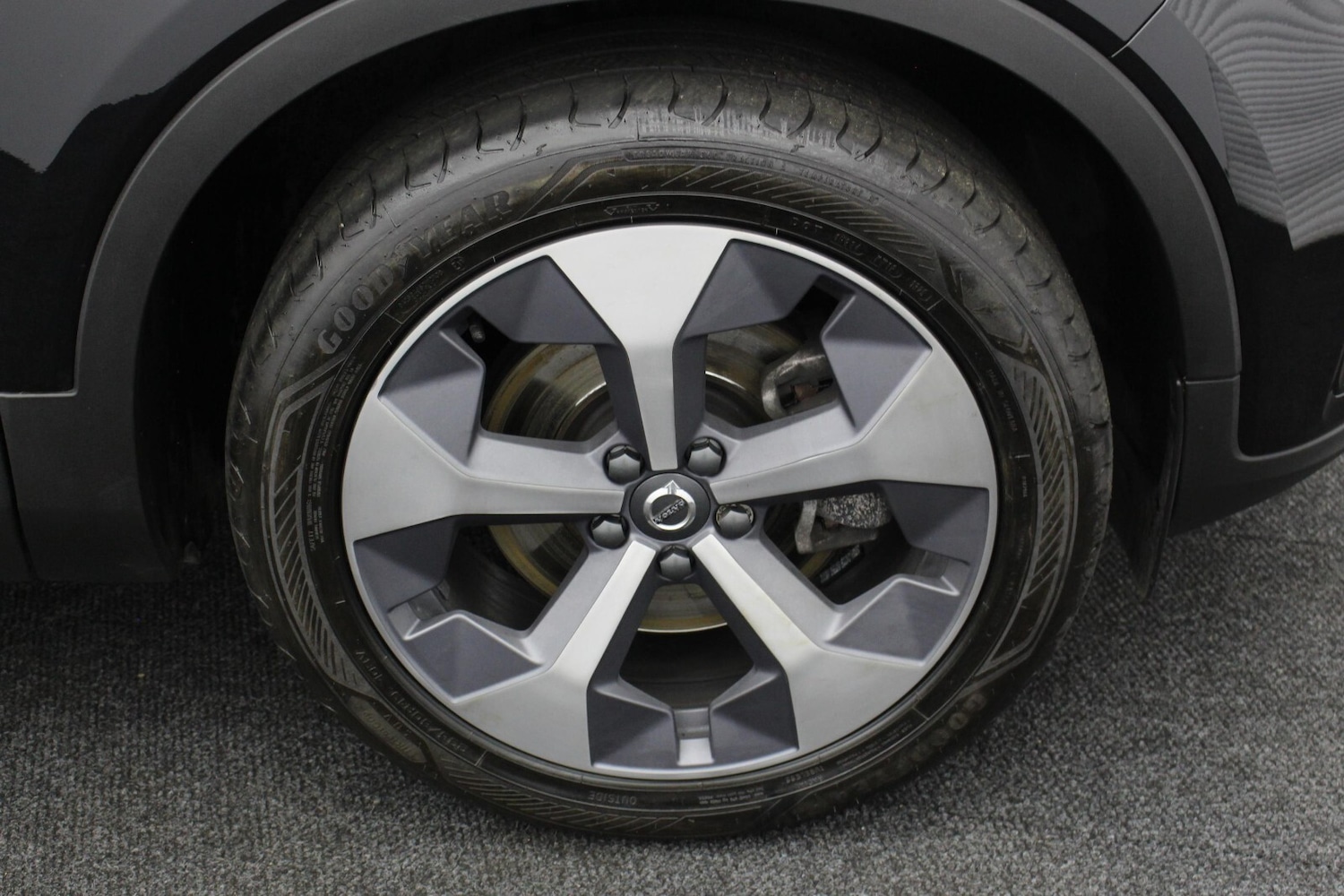 Used Volvo XC40 2024 for sale - 77965069: Photo 42