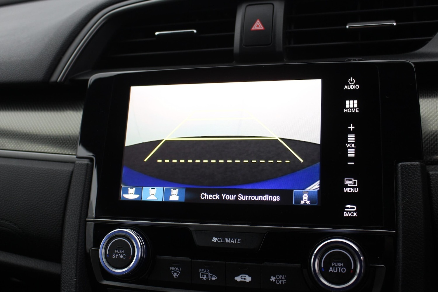 Used Honda Civic 2018 for sale - 76161345: Photo 14