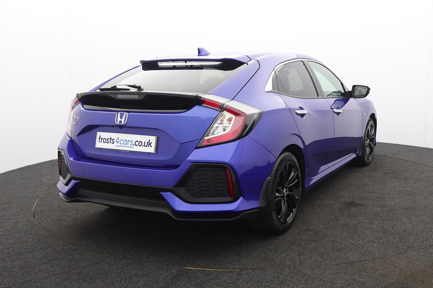 Used Honda Civic 2018 for sale - 76161345: Photo 3