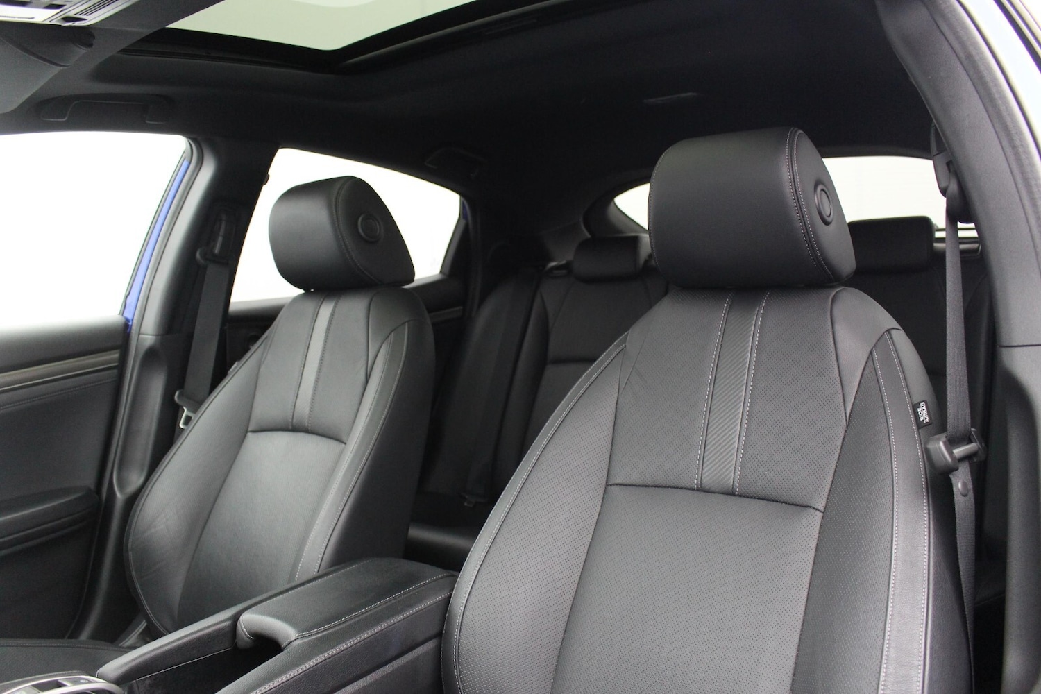 Used Honda Civic 2018 for sale - 76161345: Photo 7