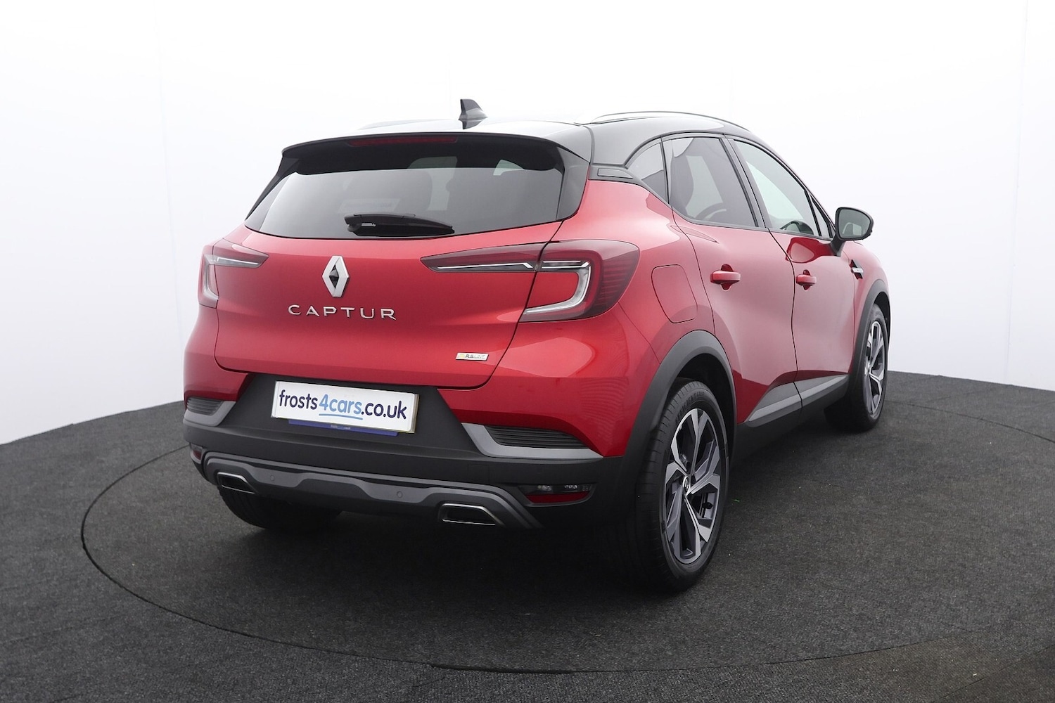Used Renault Captur 2022 for sale - 77640661: Photo 3