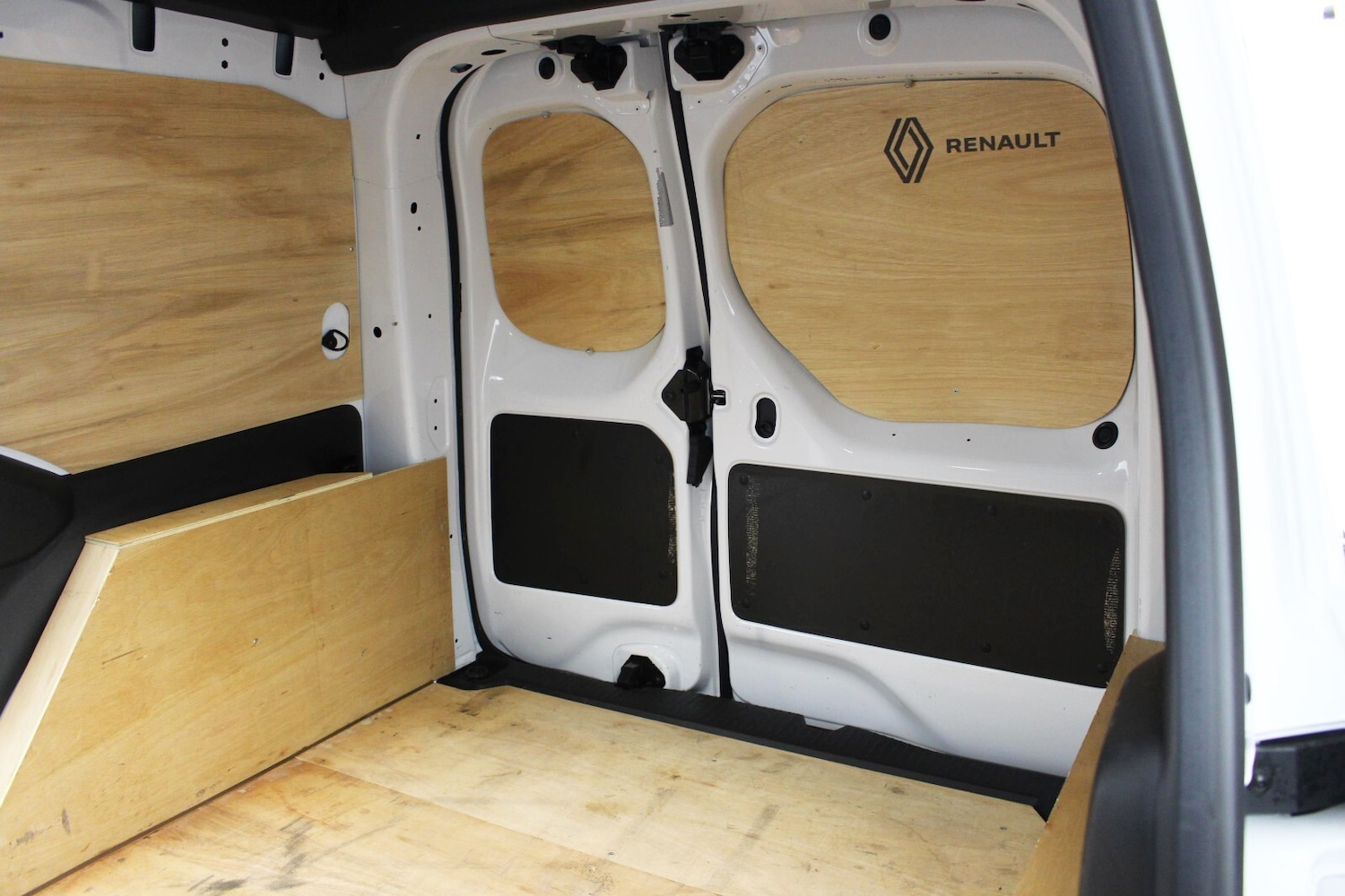 Used Renault Kangoo 2024 for sale - 77210144: Photo 12