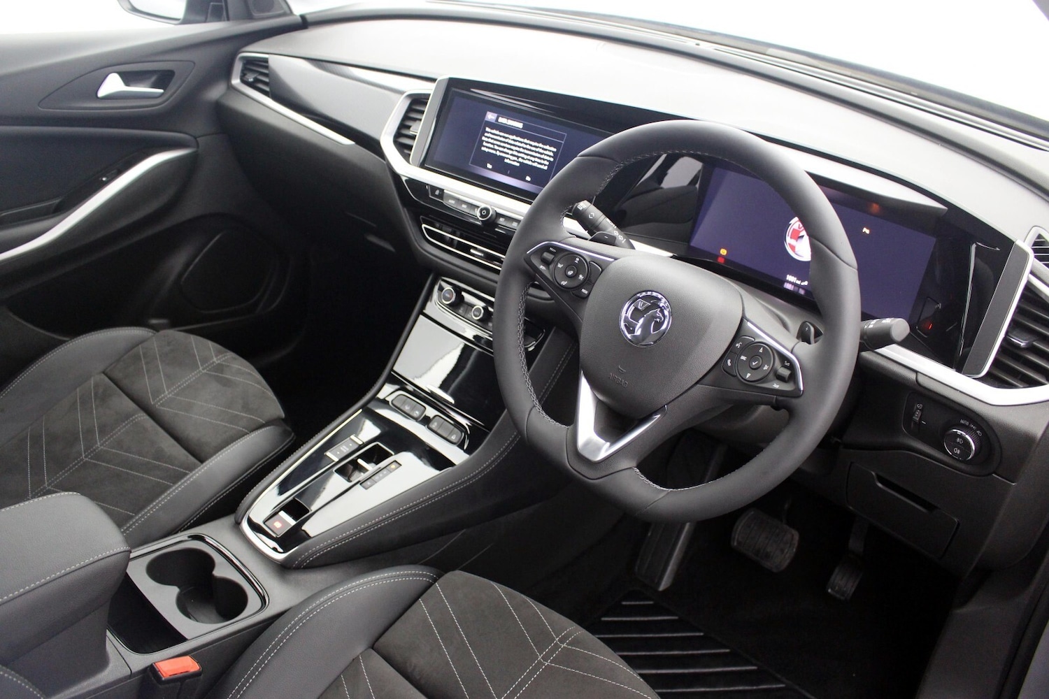 Used Vauxhall Grandland 2024 for sale - 76438191: Photo 10