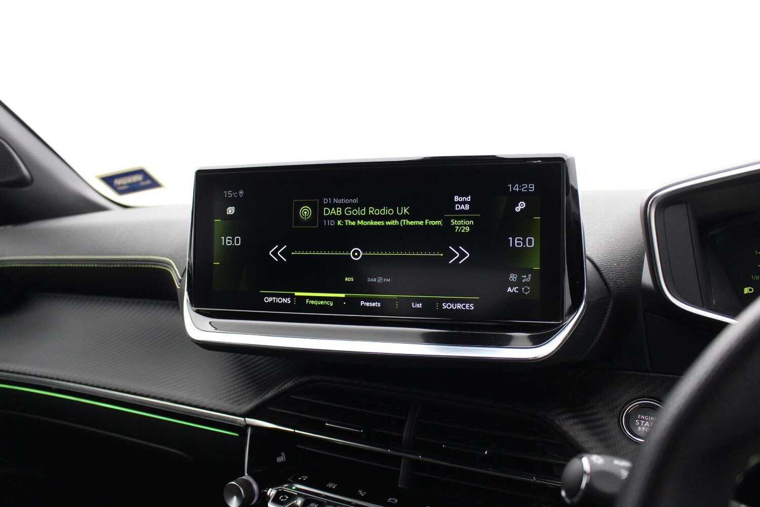 Used Peugeot 2008 2021 for sale - 75996815: Photo 15