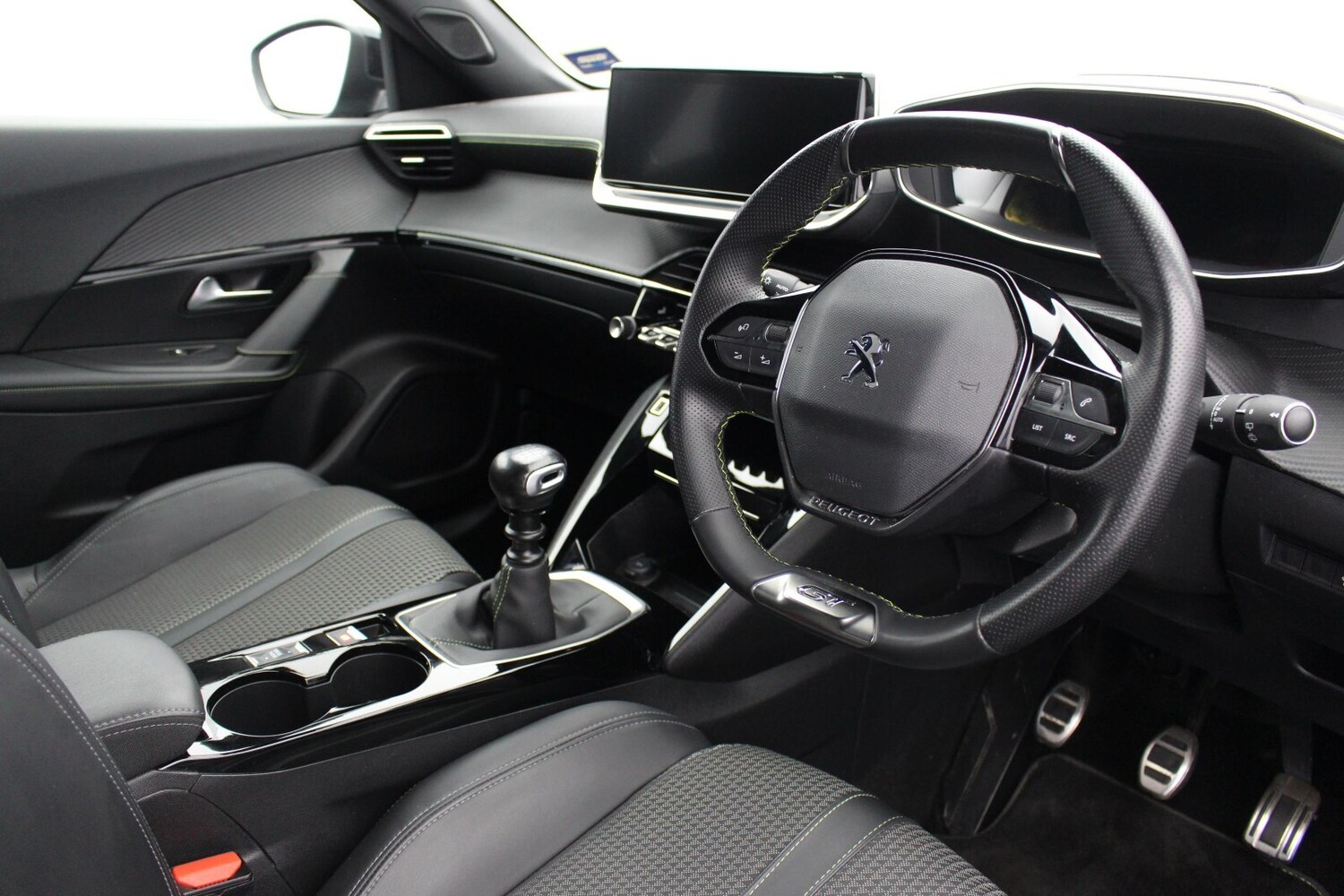 Used Peugeot 2008 2021 for sale - 75996815: Photo 9