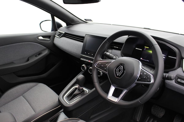 Used Renault Clio 2024 for sale - 76272991: Photo 10