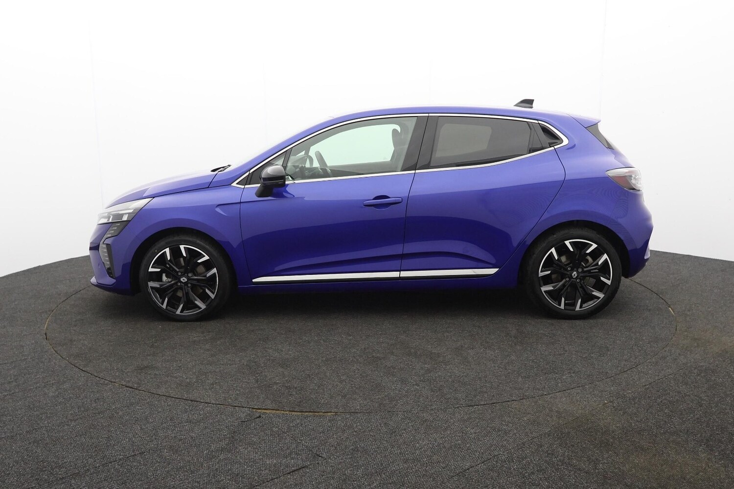 Used Renault Clio 2024 for sale - 76272991: Photo 35