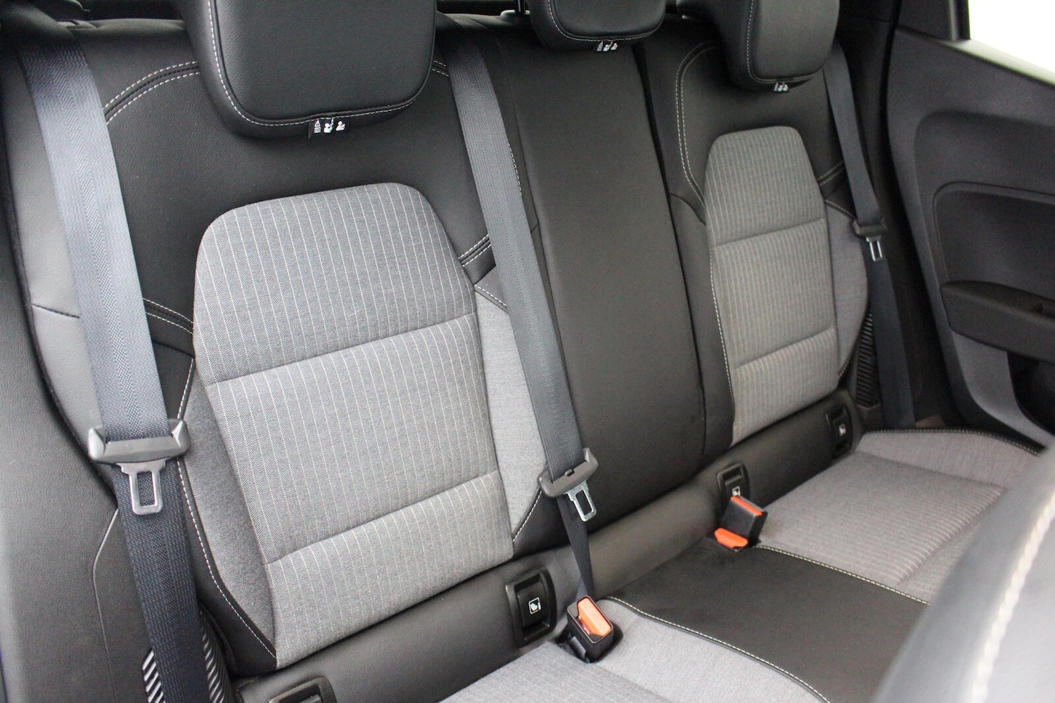 Used Renault Clio 2024 for sale - 76272991: Photo 8