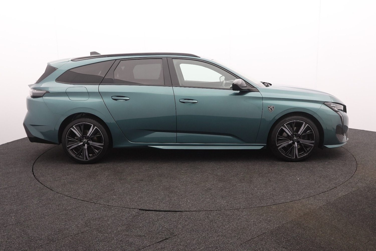 Used Peugeot 308 2024 for sale - 76894599: Photo 2