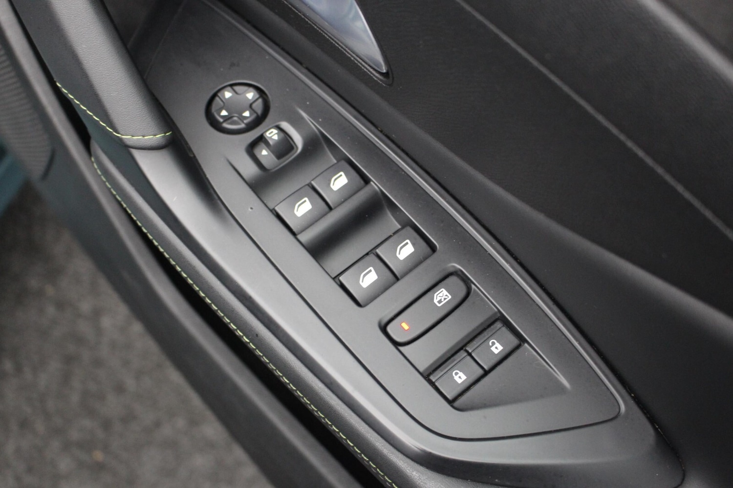 Used Peugeot 308 2024 for sale - 76894599: Photo 27