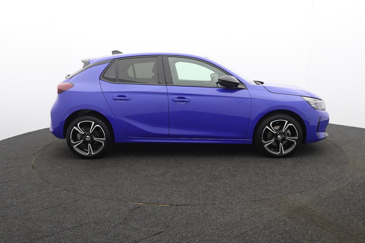 Used Vauxhall Corsa 2024 for sale - 76229228: Photo 2