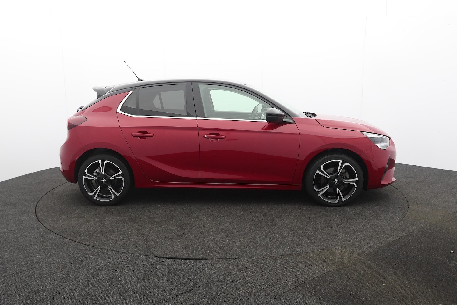 Used Vauxhall Corsa 2021 for sale - 77755741: Photo 2