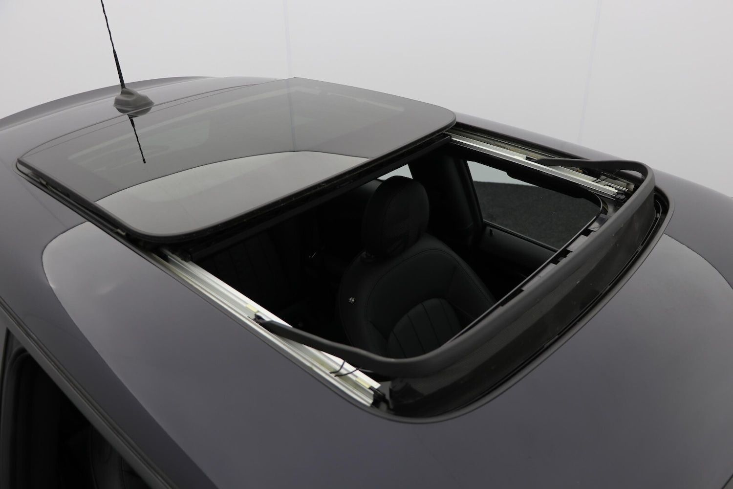 Used MINI Hatch 2020 for sale - 78108528: Photo 9