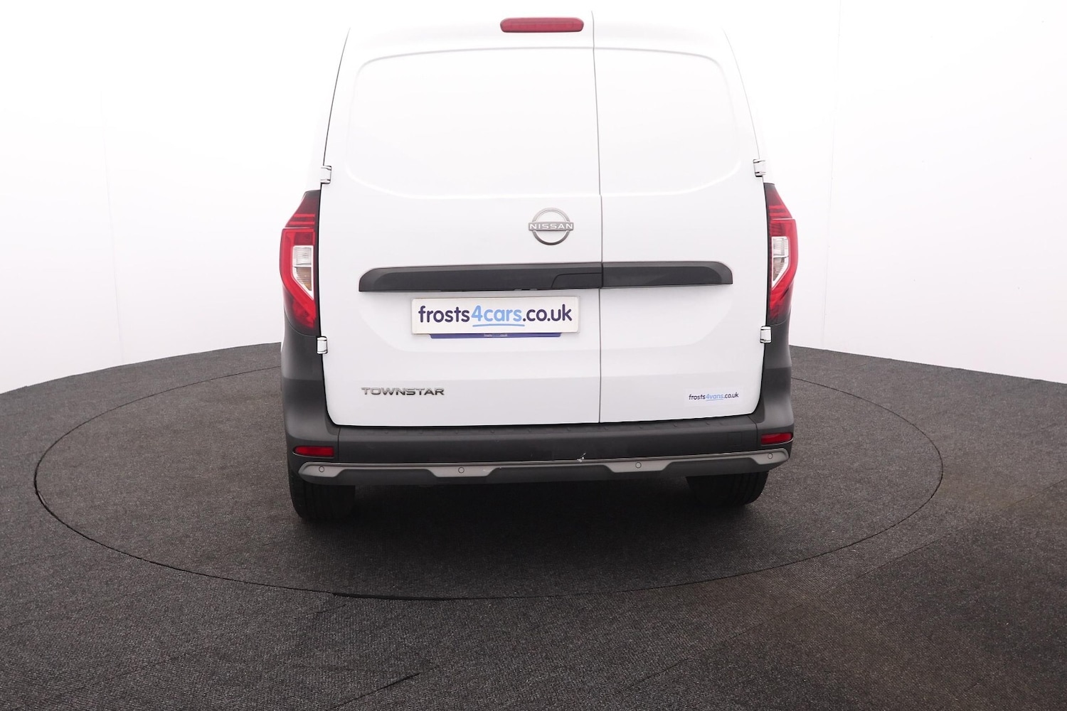 Used Nissan Other 2023 for sale - 76332138: Photo 4