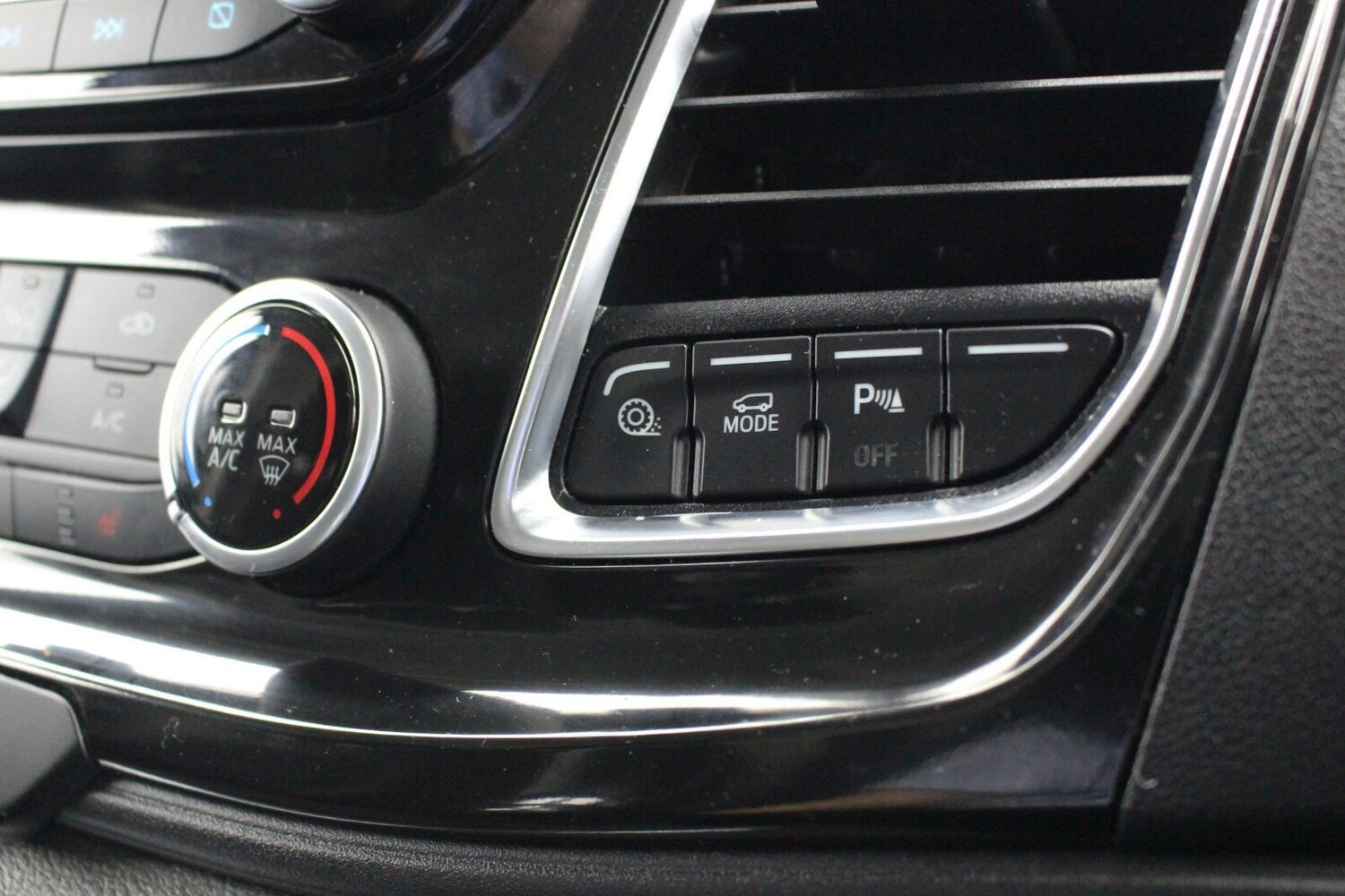 Used Ford Transit Custom 2023 for sale - 76302336: Photo 25