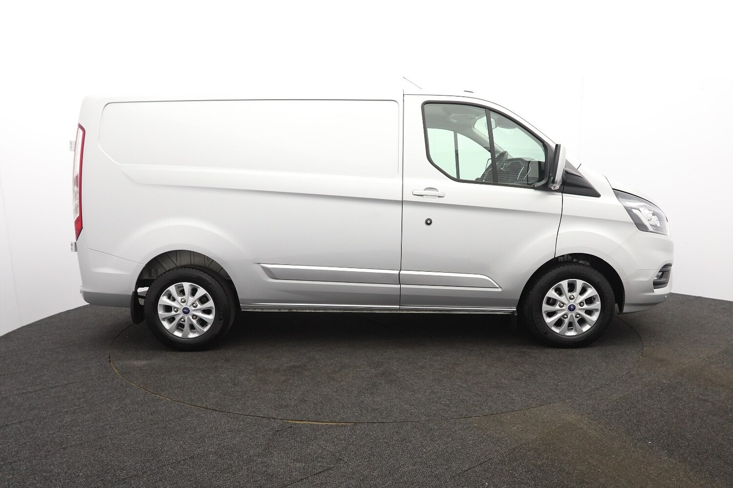 Used Ford Transit Custom 2023 for sale - 76302336: Photo 40