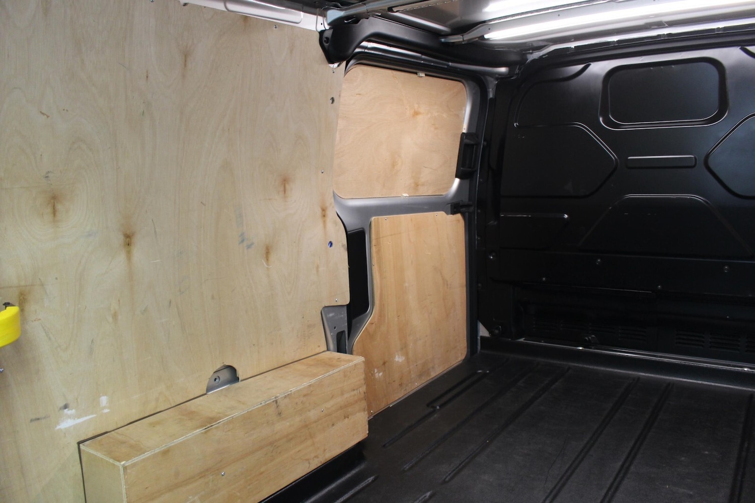 Used Ford Transit Custom 2023 for sale - 76302336: Photo 9