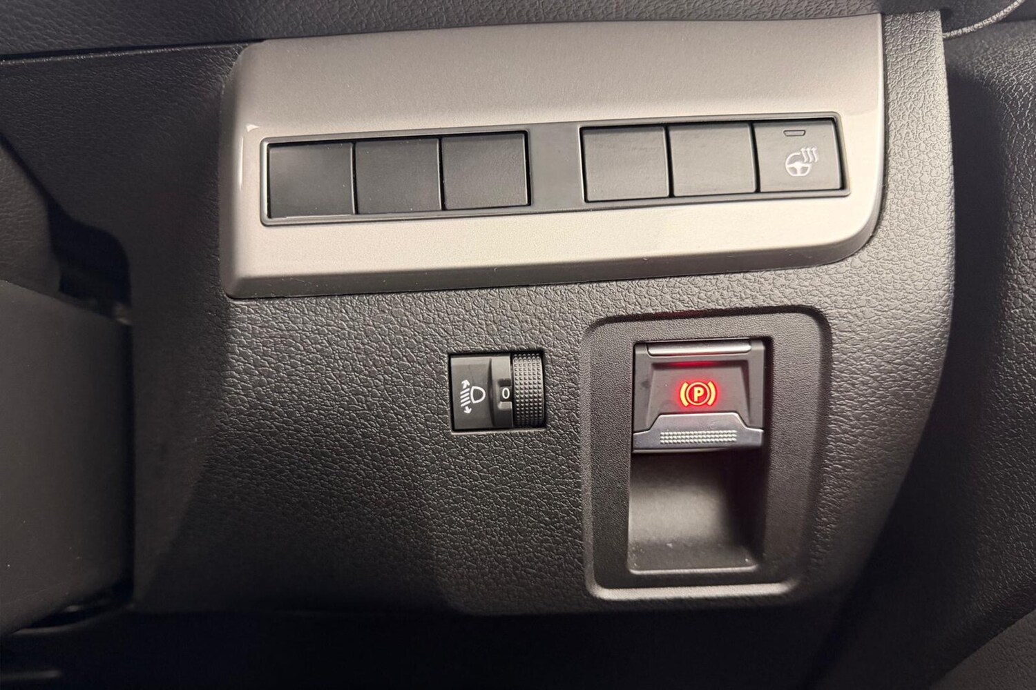 Used Peugeot Traveller 2024 for sale - 77035843: Photo 26