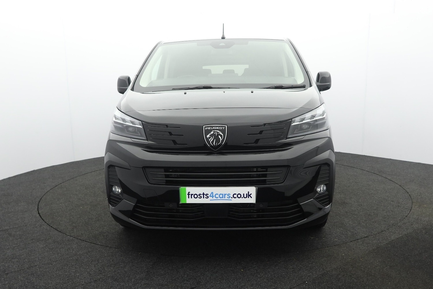 Used Peugeot Traveller 2024 for sale - 77035843: Photo 46