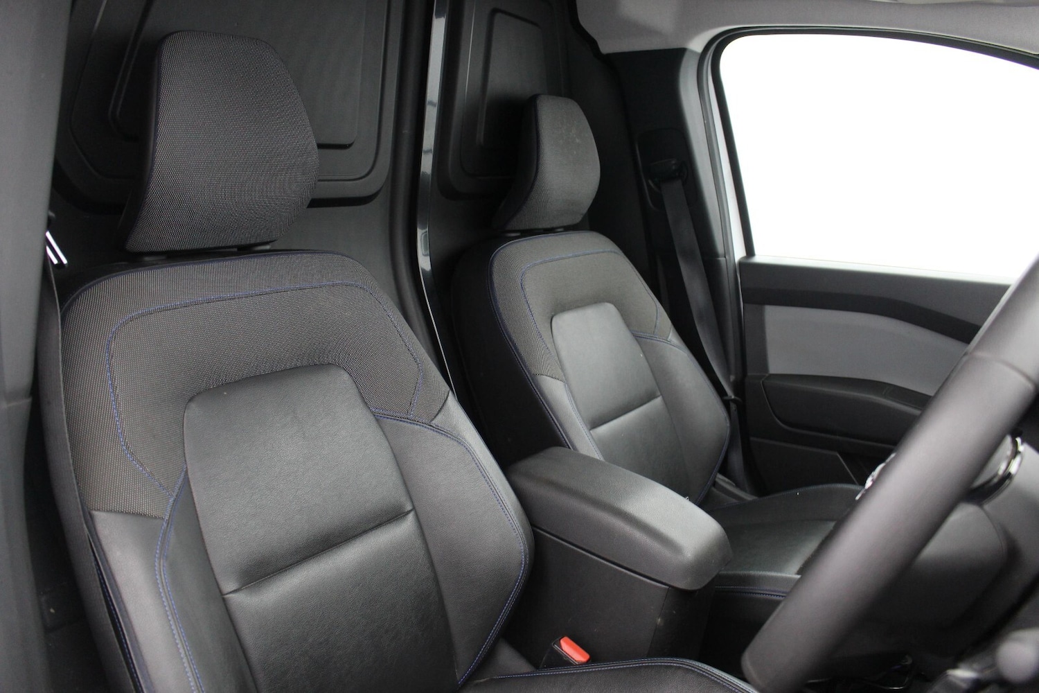 Used Nissan Other 2023 for sale - 78117729: Photo 10