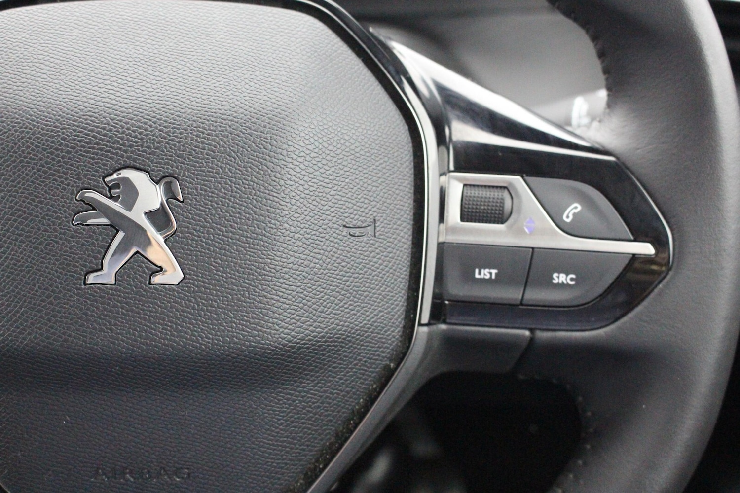 Used Peugeot 208 2023 for sale - 76400802: Photo 19