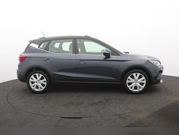 Used SEAT Arona 2023 for sale - 79640533: Photo