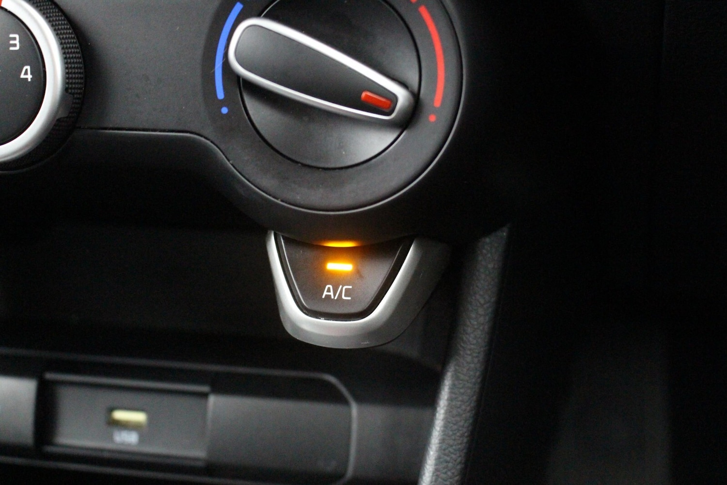 Used Kia Picanto 2022 for sale - 77256340: Photo 21