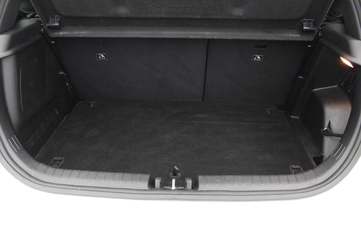 Used Hyundai i20 2024 for sale - 76960176: Photo 30