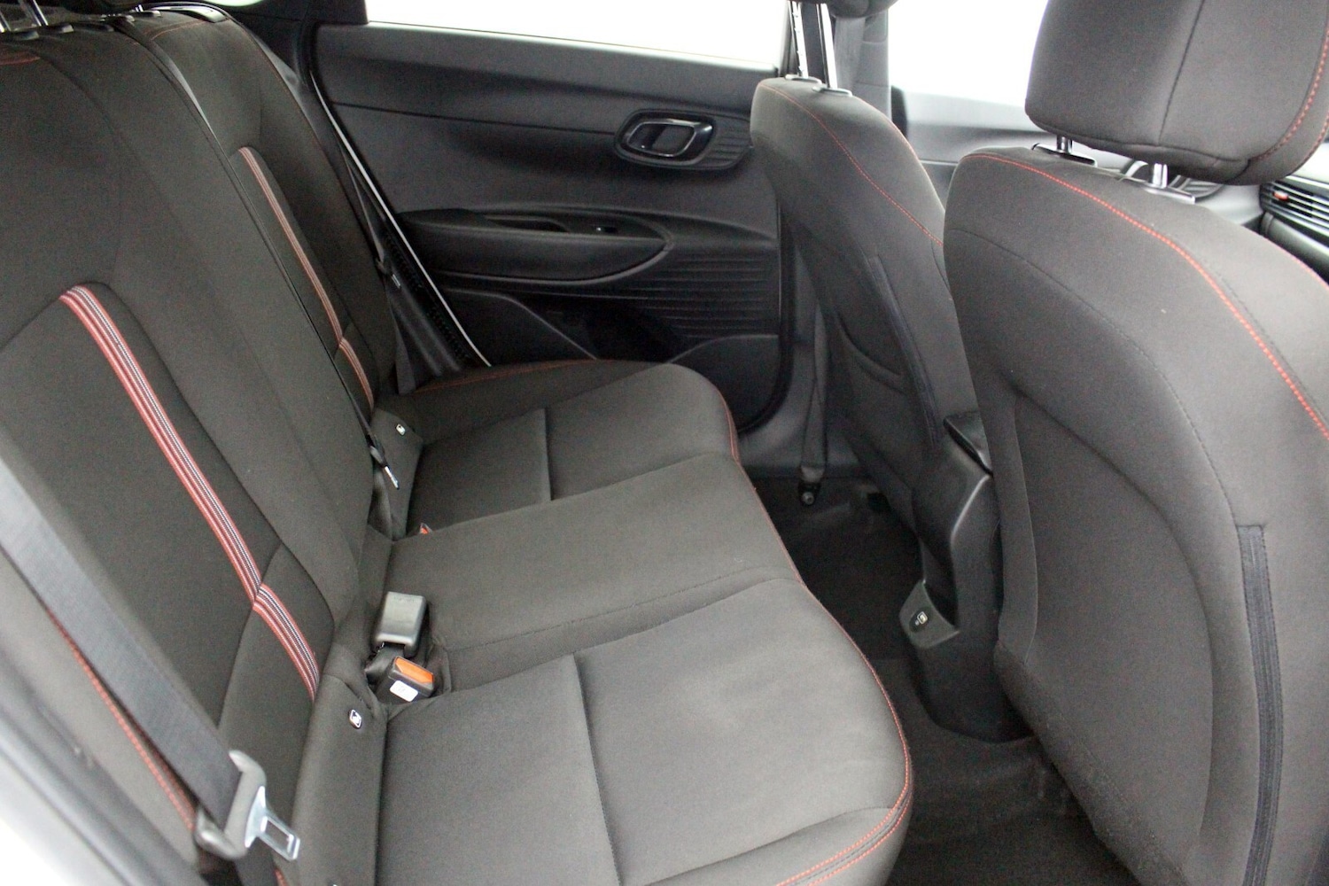 Used Hyundai i20 2024 for sale - 76960176: Photo 9