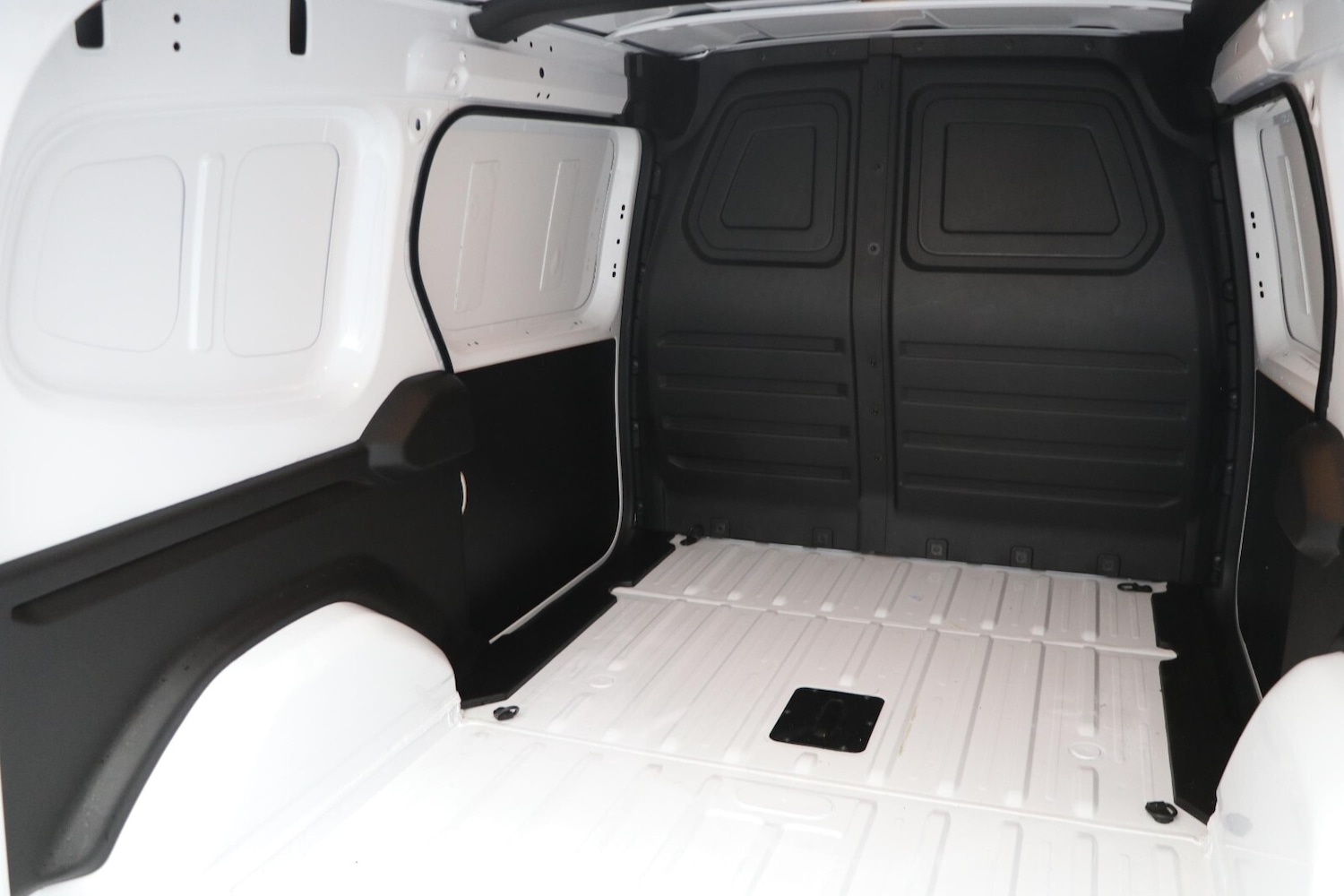 Used Renault Kangoo 2023 for sale - 77461710: Photo 8