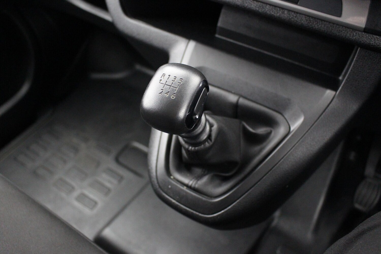 Used Vauxhall Vivaro 2024 for sale - 78088590: Photo 28