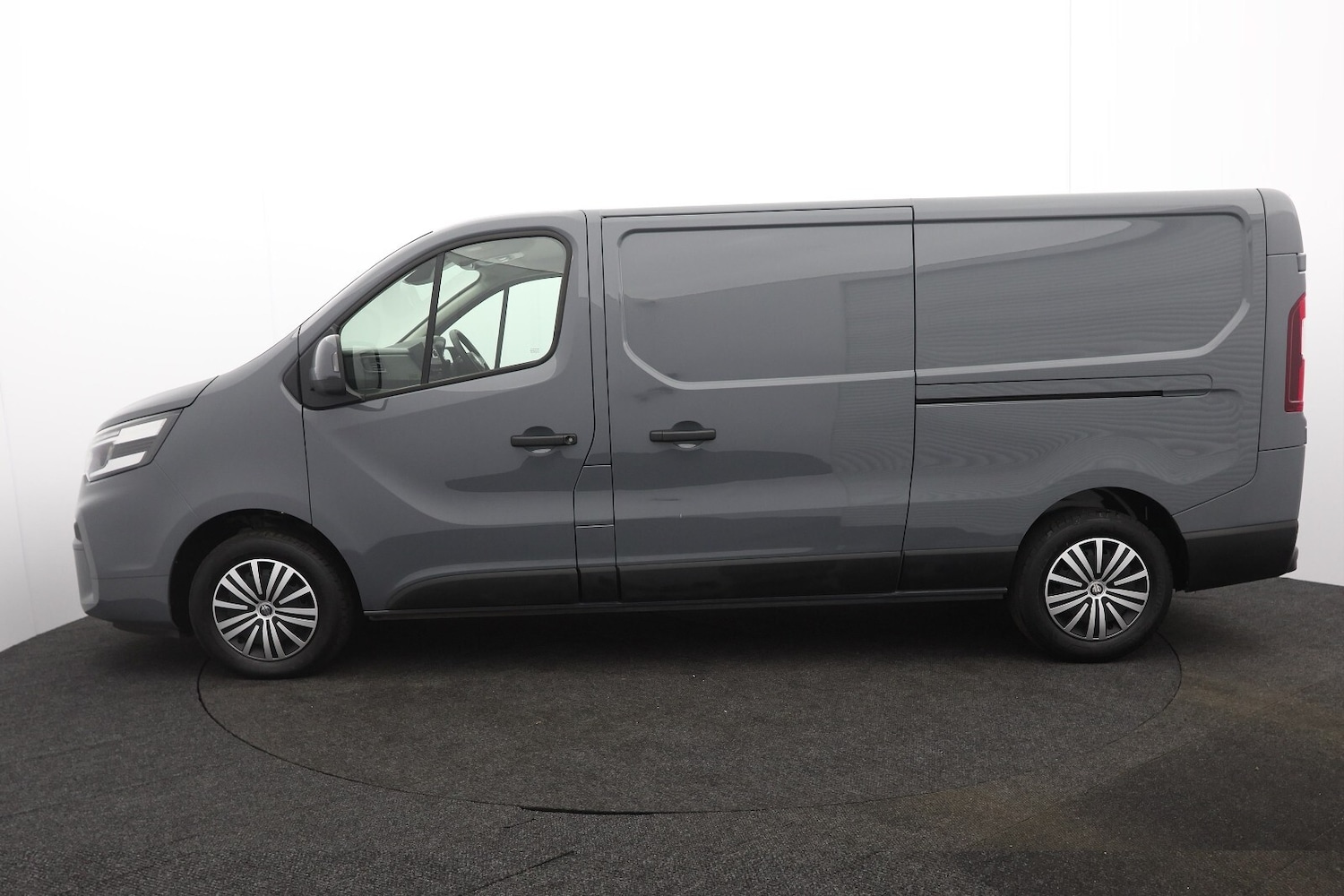 Used Nissan Primastar 2024 for sale - 78158594: Photo 2