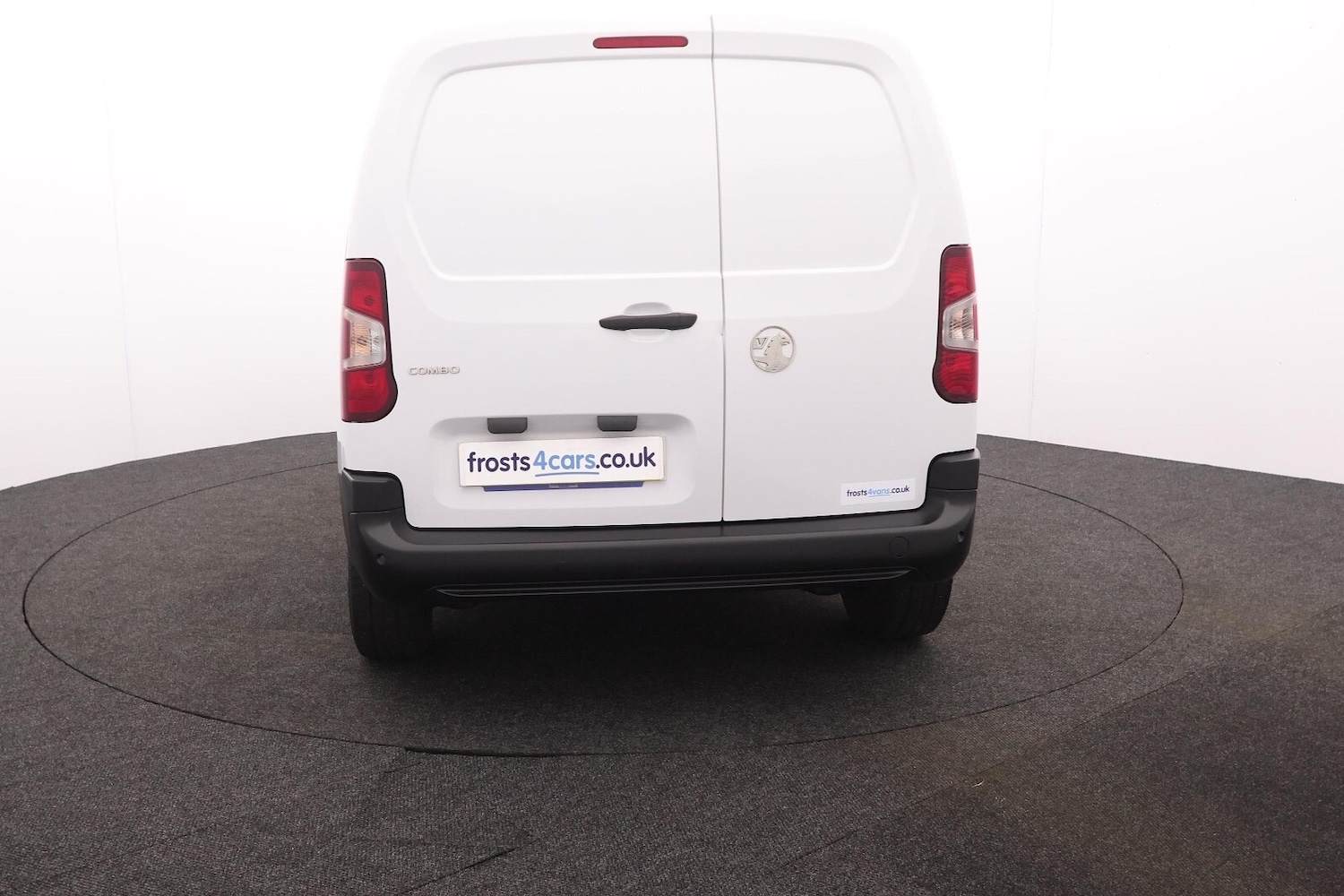 Used Vauxhall Combo 2024 for sale - 76971299: Photo 4