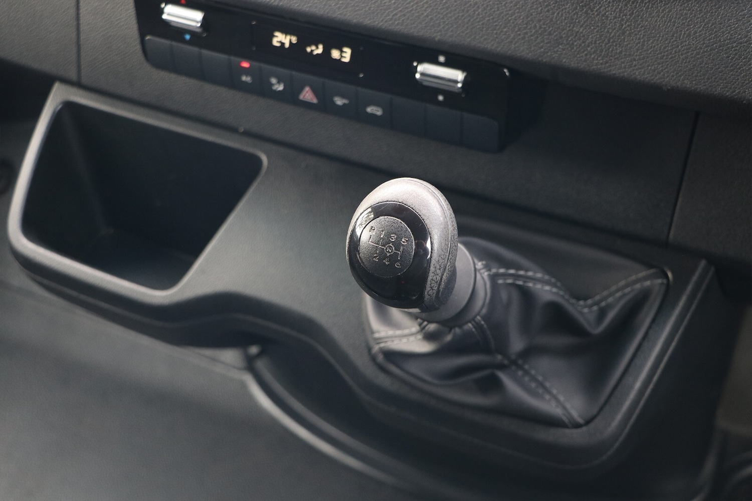 Used Mercedes-Benz Sprinter 2024 for sale - 77588425: Photo 28