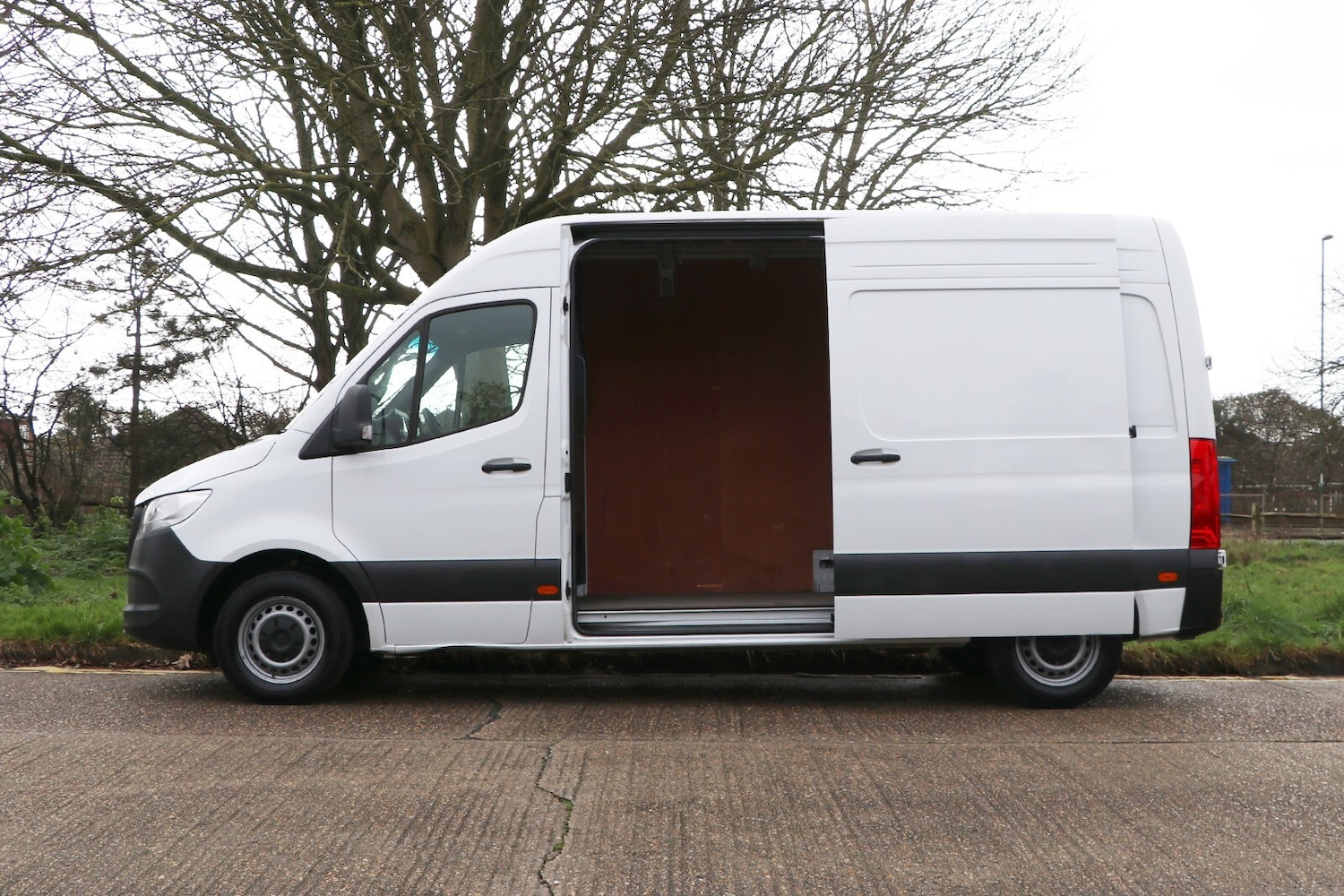 Used Mercedes-Benz Sprinter 2024 for sale - 77588425: Photo 3