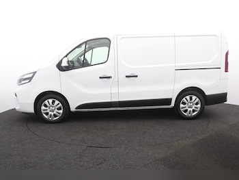 Used Nissan Primastar 2023 for sale - 77047656: Photo