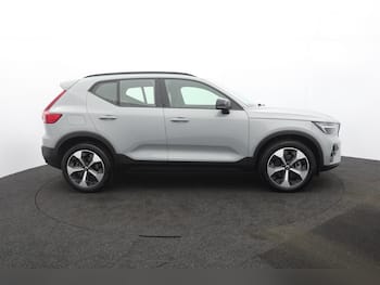Used Volvo XC40 2025 for sale - 79840613: Photo
