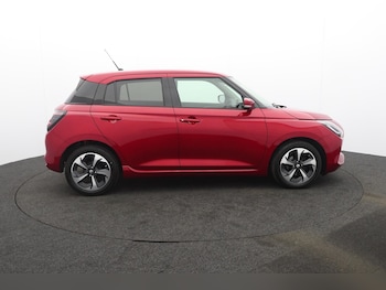 Used Suzuki Swift 2024 for sale - 78754077: Photo